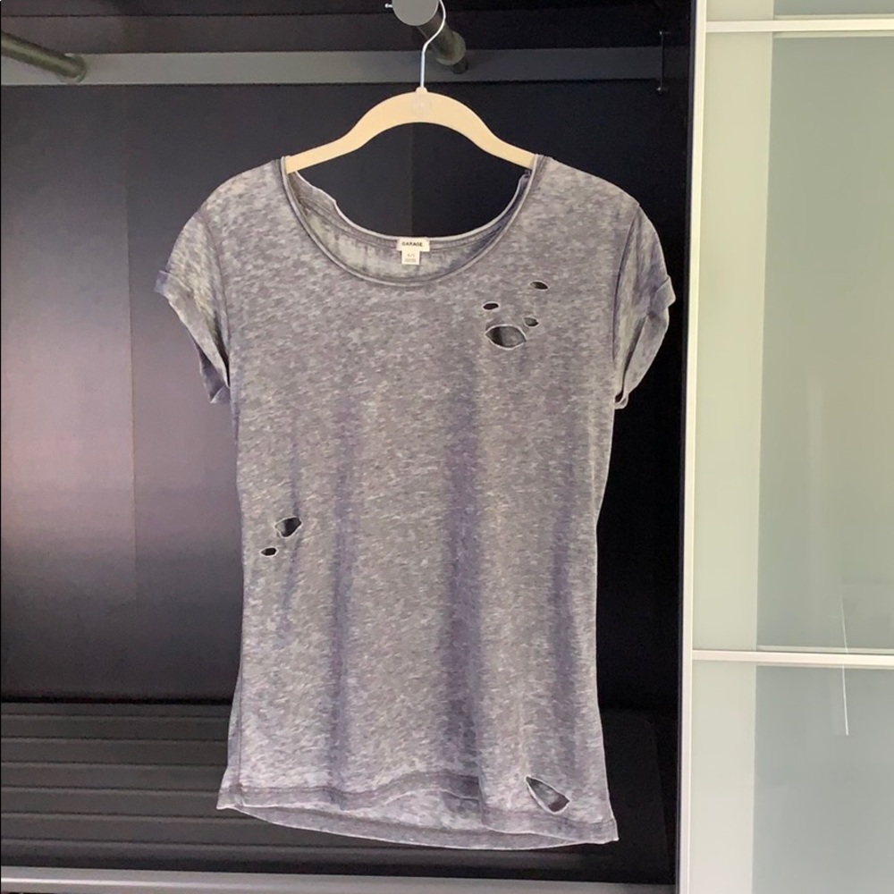 Grey washed- out t-shirt